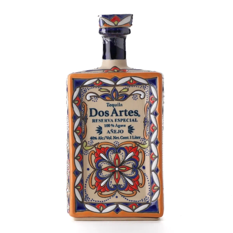 Dos Artes Añejo Tequila 1L ceramic bottle
