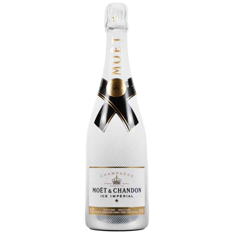 Moët Ice Impérial Champagne 750ml bottle served over ice