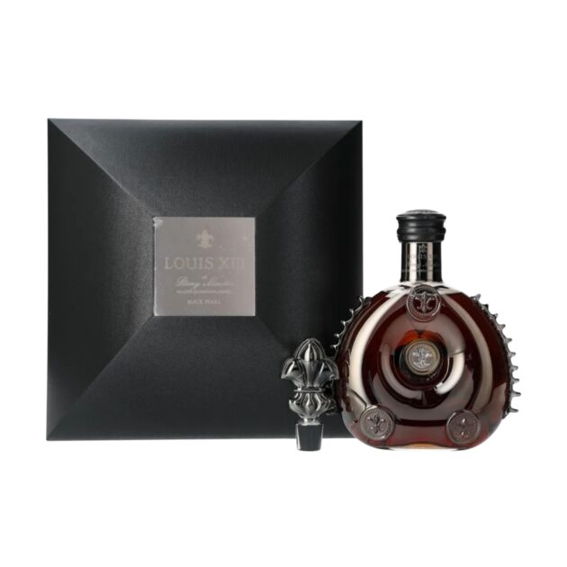Louis XIII de Rémy Martin Black Pearl Grande Champagne Cognac dark crystal decanter