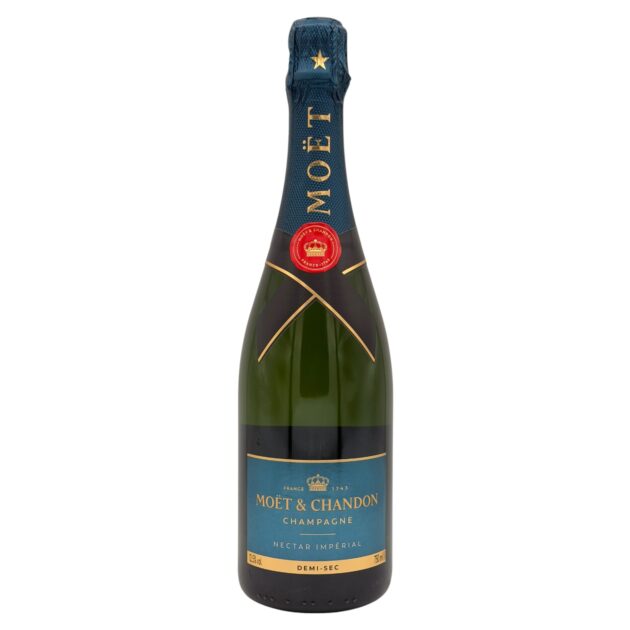 Moet & Chandon Nectar Imperial demi-sec Champagne 750ml blue label bottle